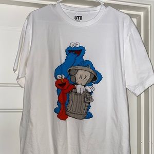 KAWS x UNIQLO Tee